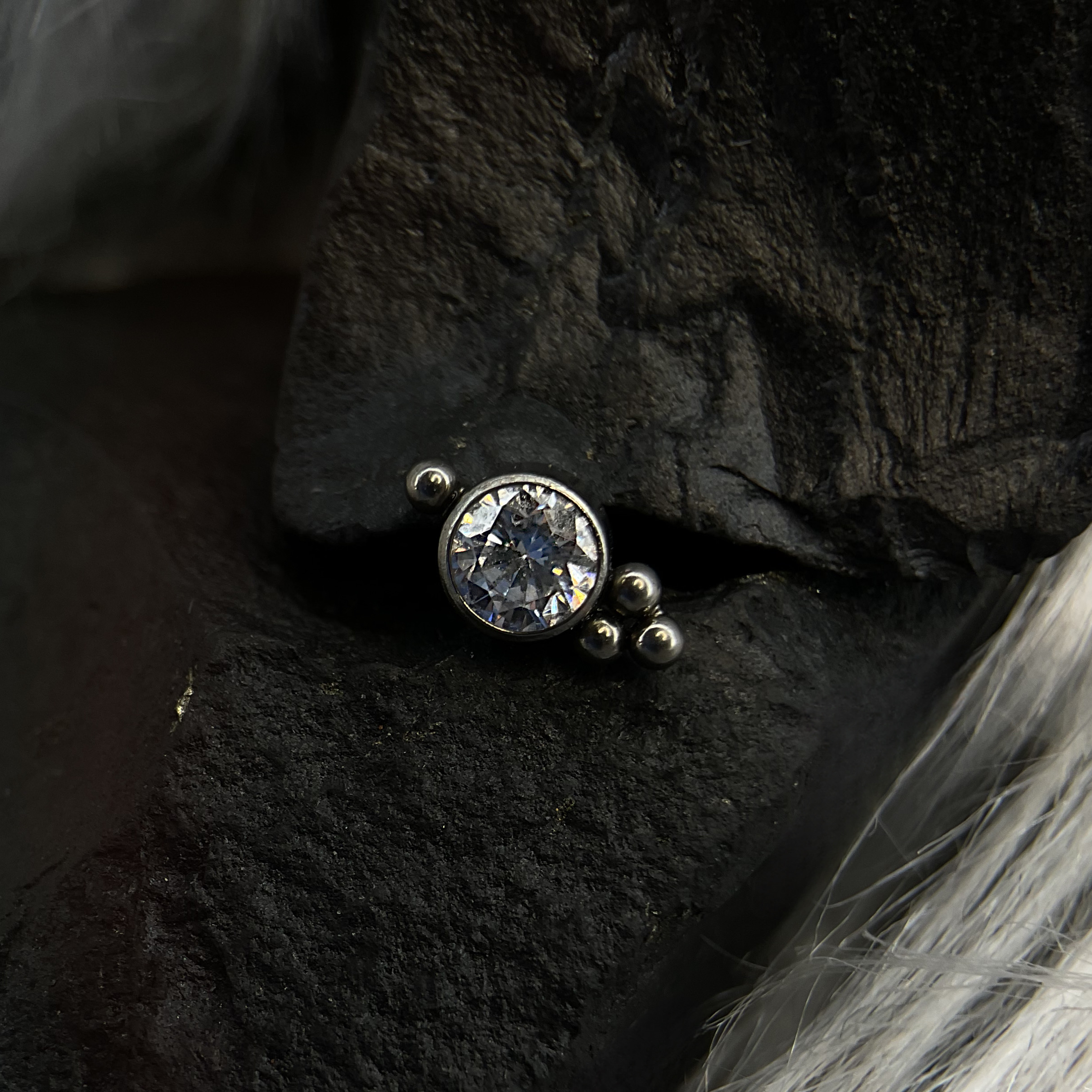 Beaded Halo White