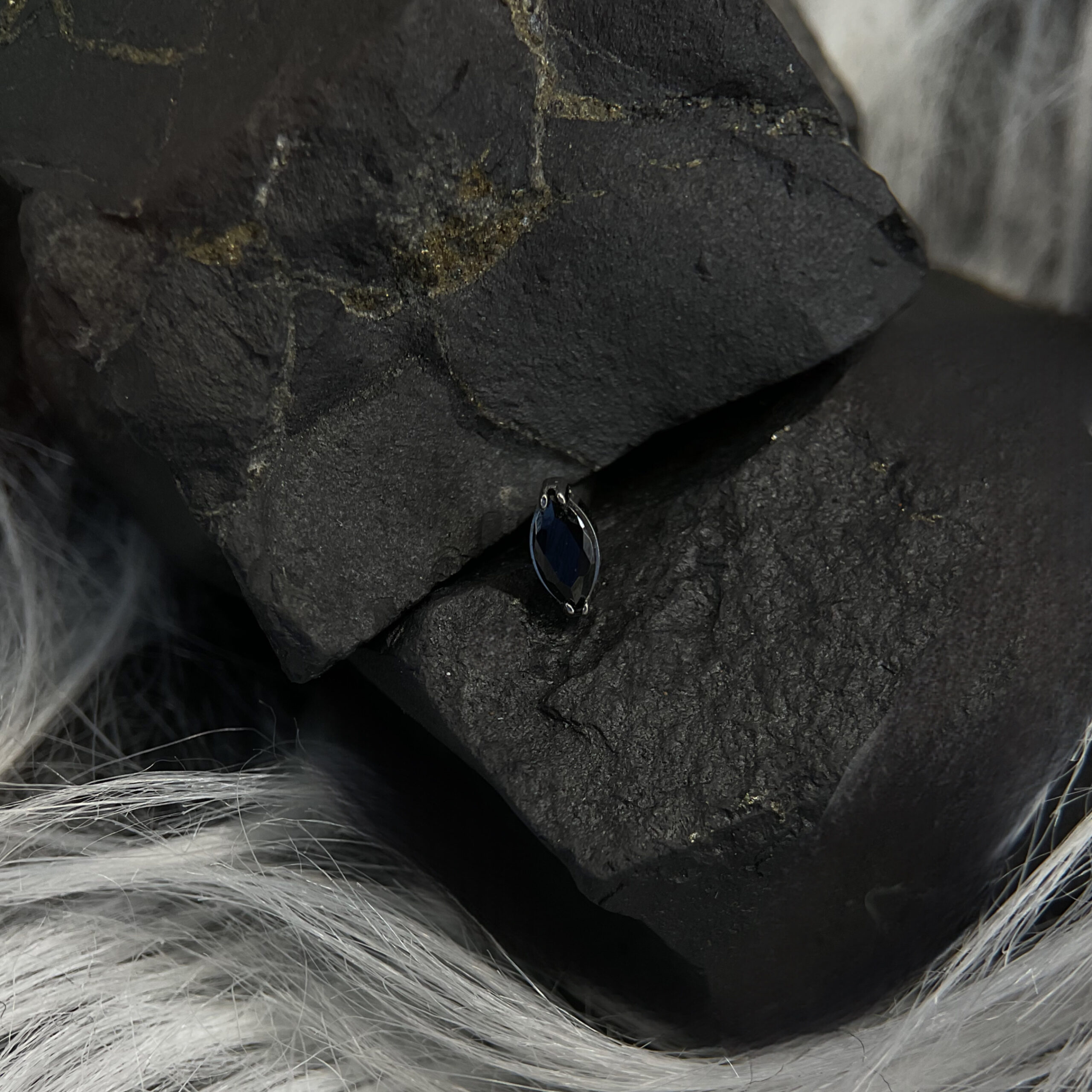 Black Marquise